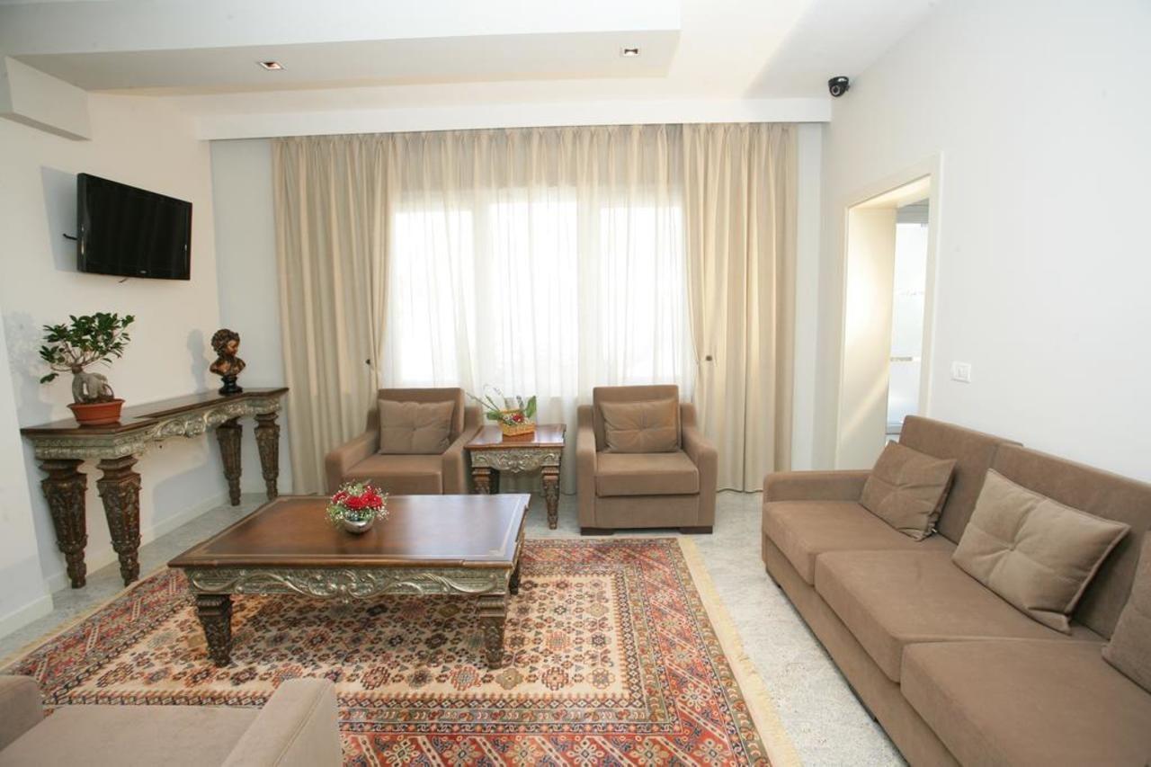 Hotel Vila 60 Тирана Экстерьер фото